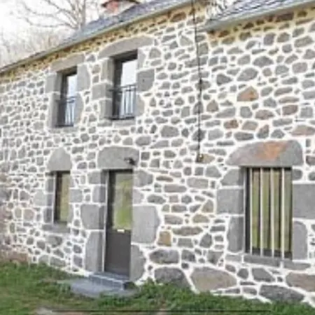 Holiday home Maison Au Giraldes Puy Mary Volcan